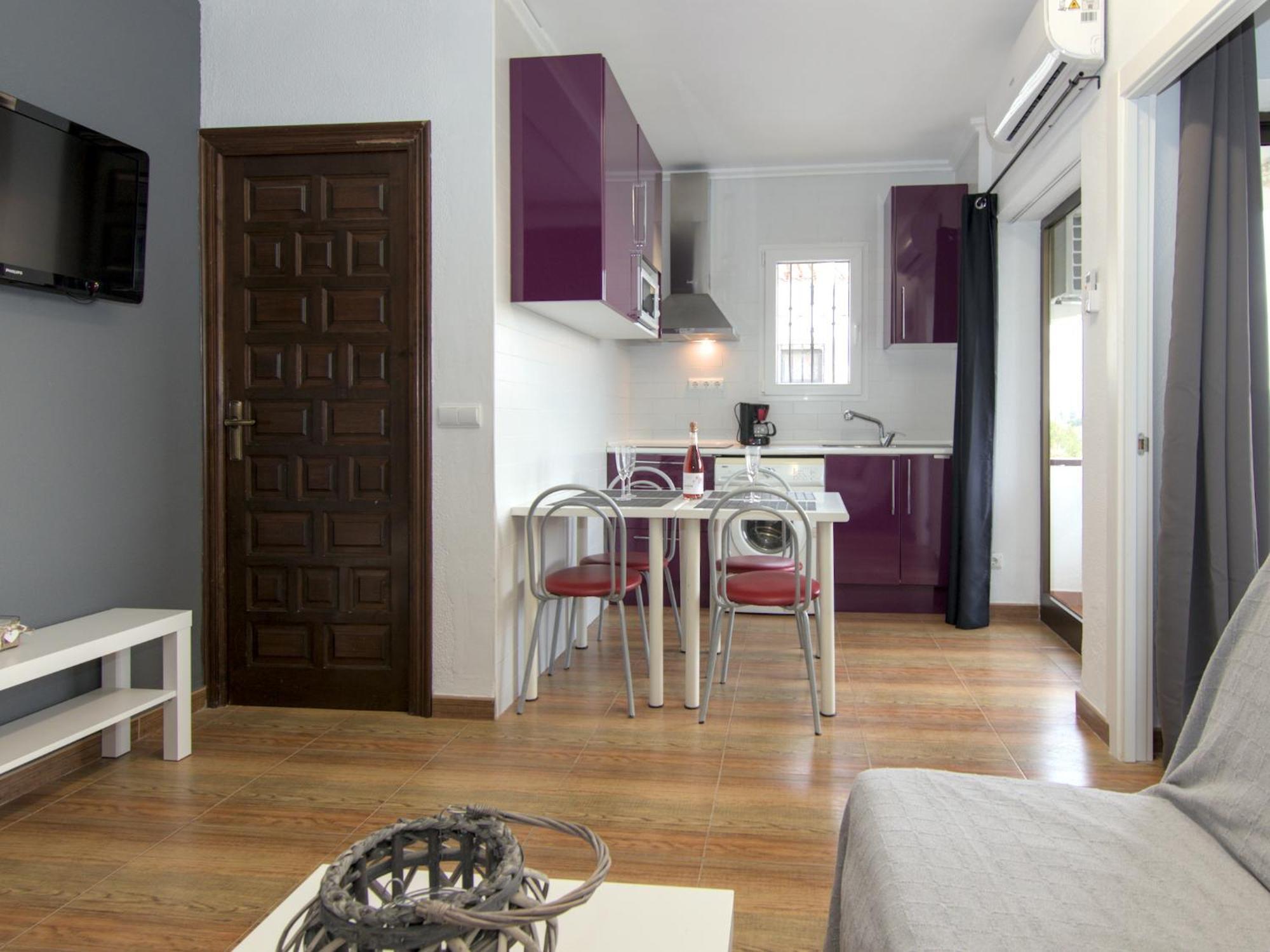 Moderno Apartamento Con Wifi Gratis دينايا المظهر الخارجي الصورة